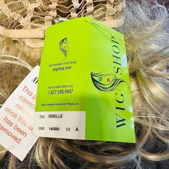 NWT Women Wig Long Curly Blonde Wig Costume Anime Wig Long Length Adult Hair Wig - Picture 4 of 5